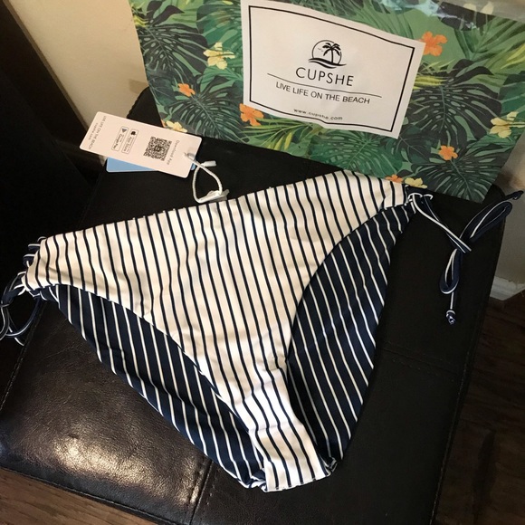 Cupshe Reversible Bikini - Picture 6 of 6